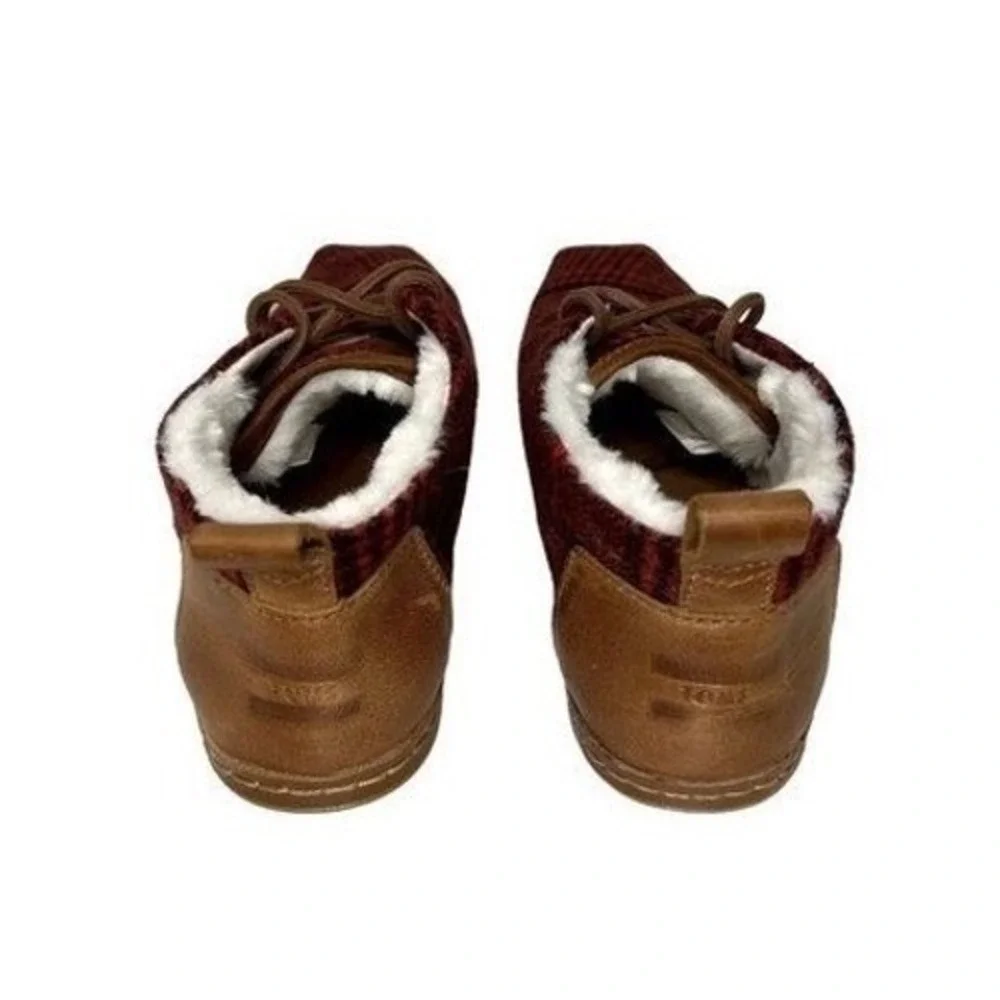 Toms nepal ankle